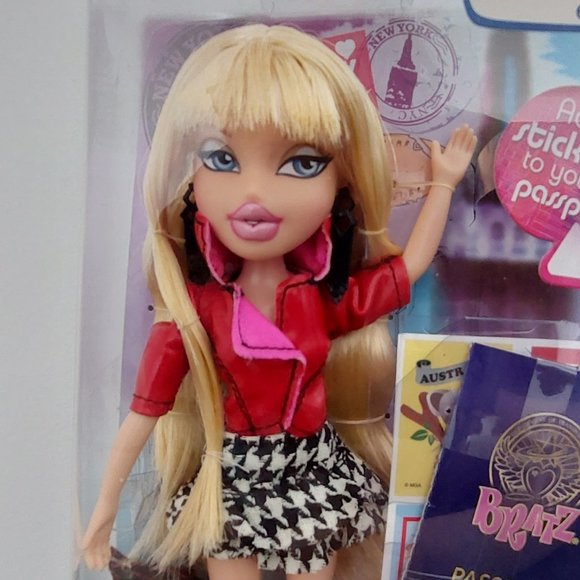 BRATZ STYLIN' IN THE CITY CLOE IN NEW YORK - Picture 4 of 4